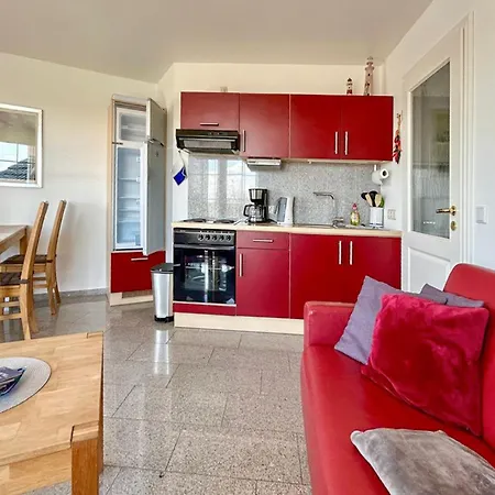 Karlshagen, Hafenidyll 48 Karlshagen